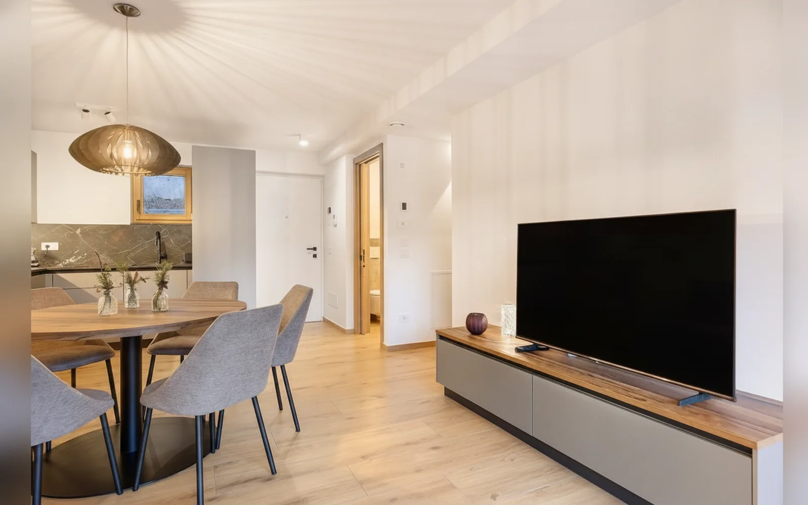 Camera con bagno privato — Rostrini family home retrait, cavalese (foto 39)